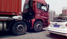 恋与深空卡车最新爆料,神秘新角色曝光，剧情走向引期待